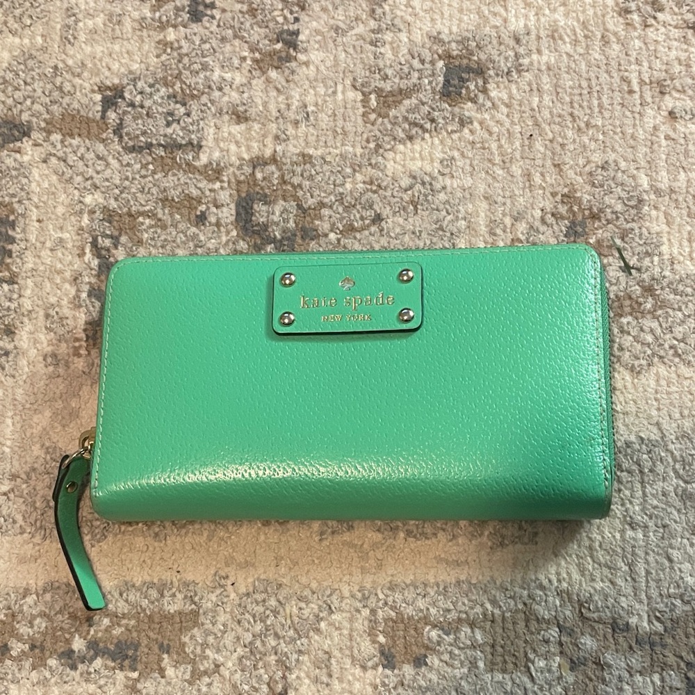 Kate Spade Mint Green Leather Wallet